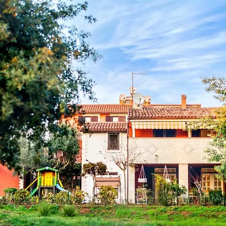 Holiday House Nada